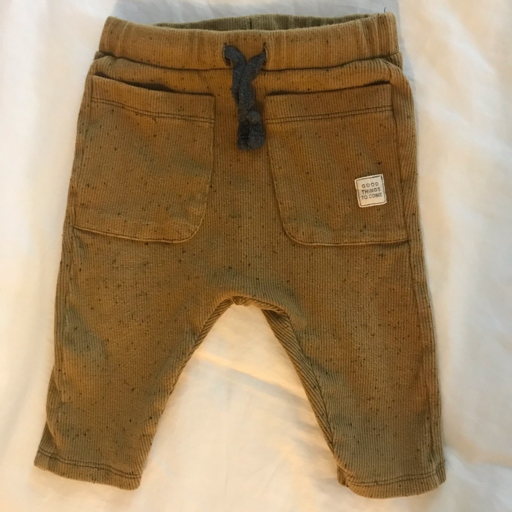 Zara baby pants 6-9m